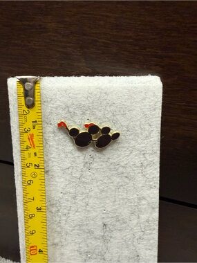 Tokyo Disney Mystery Pin Mickey Sunglasses